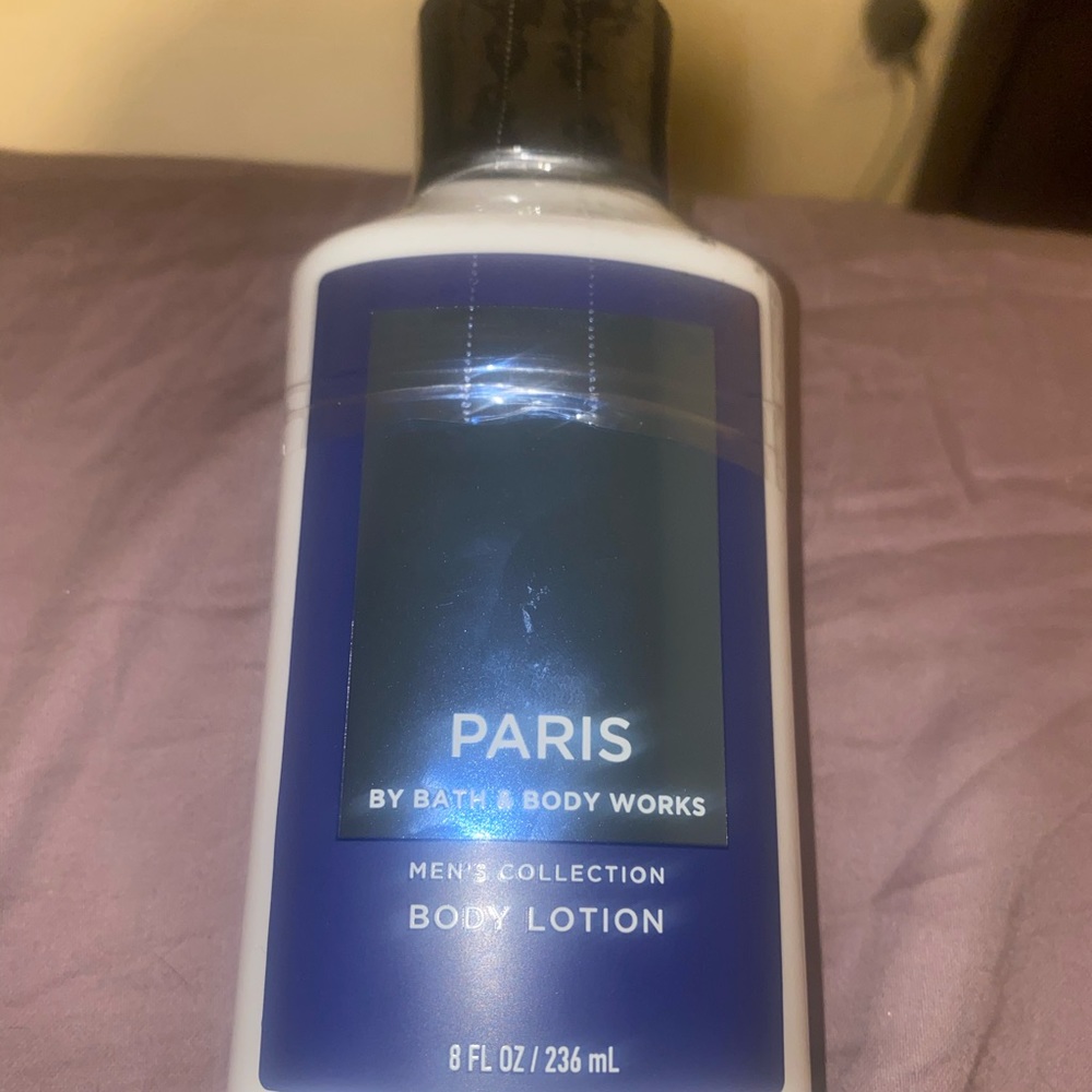 Bath and Body Works Men’s Paris body lotion